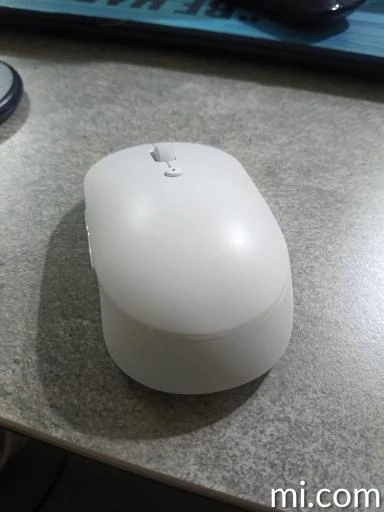 MI DUAL MODE WIRELESS MOUSE (WHITE) - Image 2